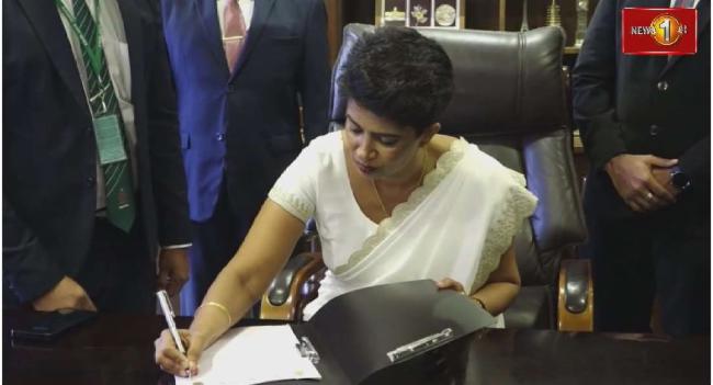 கணக்காய்வாளர் நாயகம் கடமைகளை பொறுப்பேற்றார்..